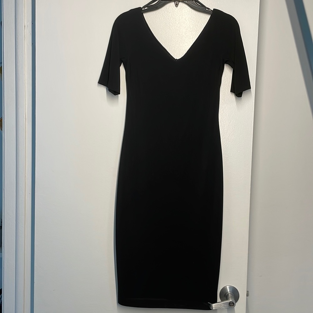 Black midi short sleeve dress